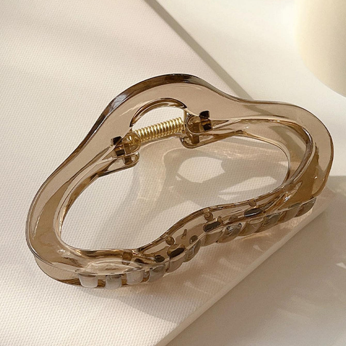 3pcs Tea Colored Solid Color Cloud Shaped Plastic Hair Clip